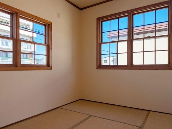 西宮市南越木岩町の中古一戸建て