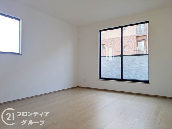 西宮市一ケ谷町　新築一戸建て　B号棟
