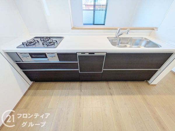 西宮市一ケ谷町　新築一戸建て　B号棟