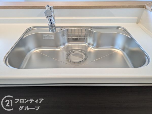 西宮市一ケ谷町　新築一戸建て　B号棟