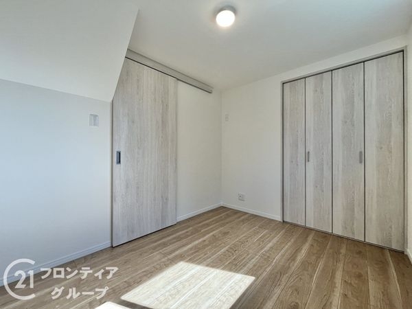 西宮市浜甲子園１丁目の中古一戸建て