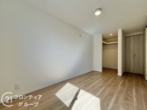 西宮市浜甲子園１丁目の中古一戸建て