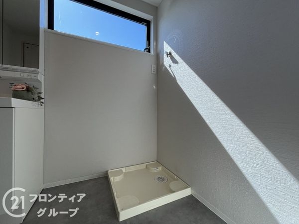 西宮市浜甲子園１丁目の中古一戸建て