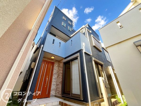 伊丹市鴻池6丁目 中古一戸建て
