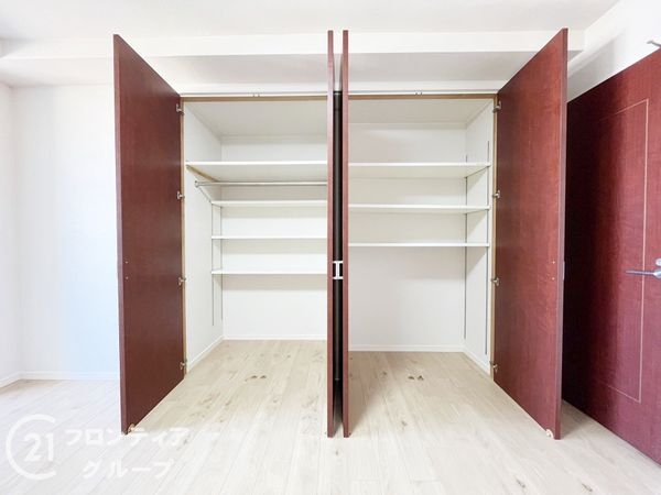 アズ・ワン、リッシュ　中古マンション