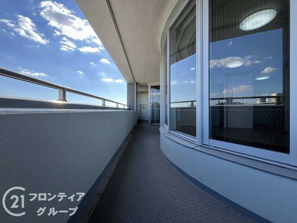 アズ・ワン、リッシュ　中古マンション