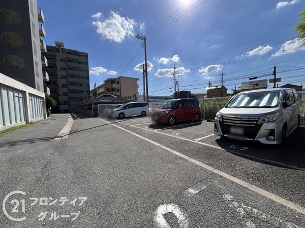 アズ・ワン、リッシュ　中古マンション
