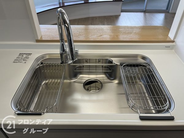アズ・ワン、リッシュ　中古マンション