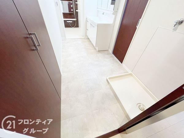 アズ・ワン、リッシュ　中古マンション