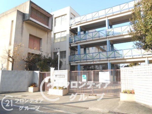尼崎市若王寺２丁目の中古一戸建て(尼崎市立小園中学校)