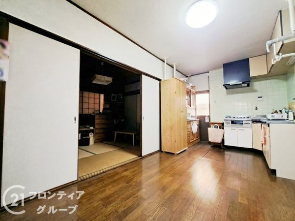 尼崎市若王寺２丁目の中古一戸建て