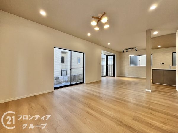 尼崎市西難波町４丁目の中古一戸建て
