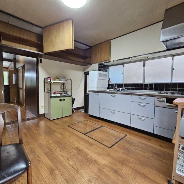 呉市焼山桜ヶ丘３丁目の中古一戸建て