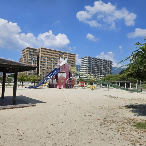 呉市広両谷1丁目の中古一戸建て(広公園)