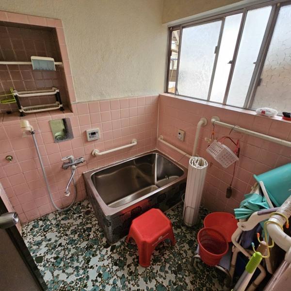 呉市警固屋１丁目の中古一戸建
