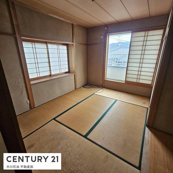 呉市上平原町の中古一戸建て