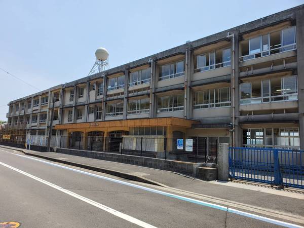 呉市音戸町波多見11丁目の中古一戸建て(呉市立波多見小学校)