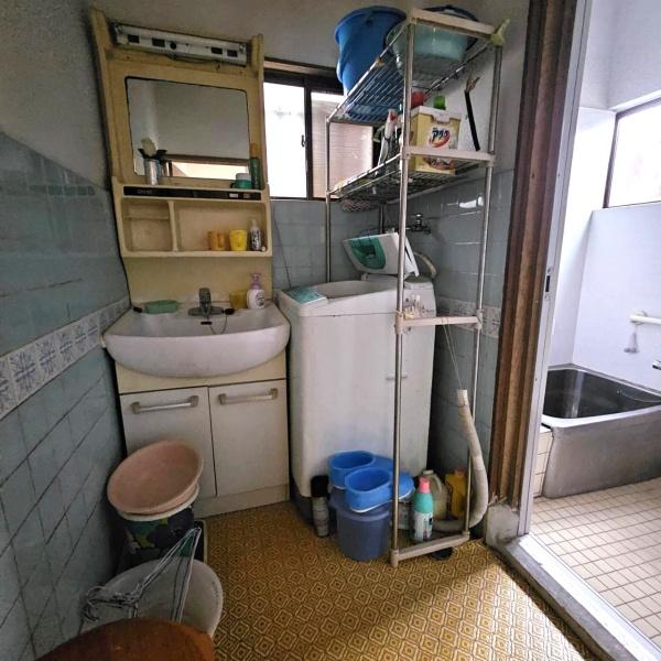 呉市焼山ひばりヶ丘町の中古一戸建