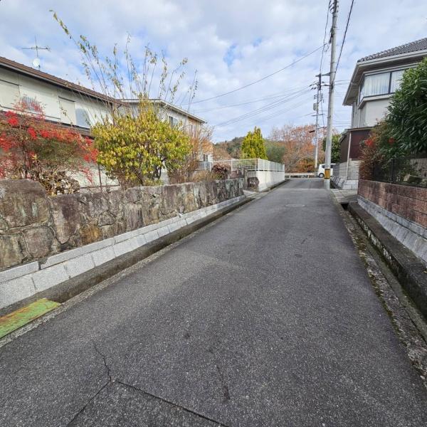 呉市焼山泉ヶ丘２丁目の土地