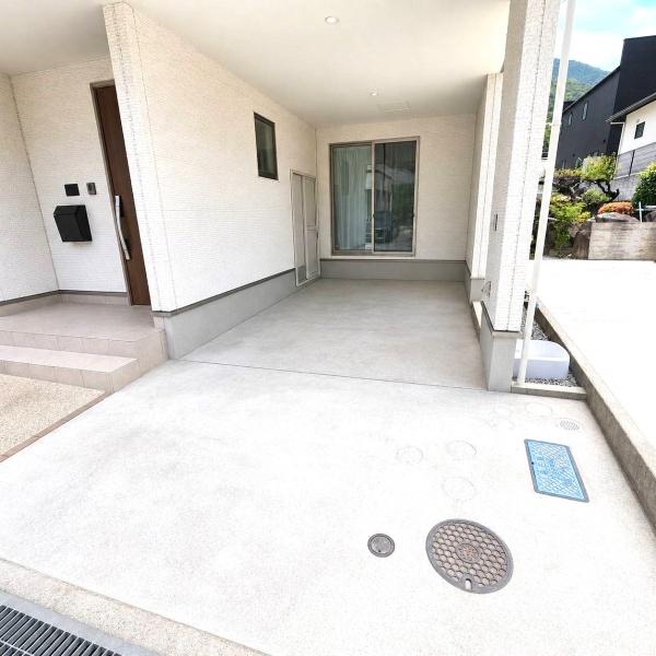 呉市広町田１丁目の中古一戸建て