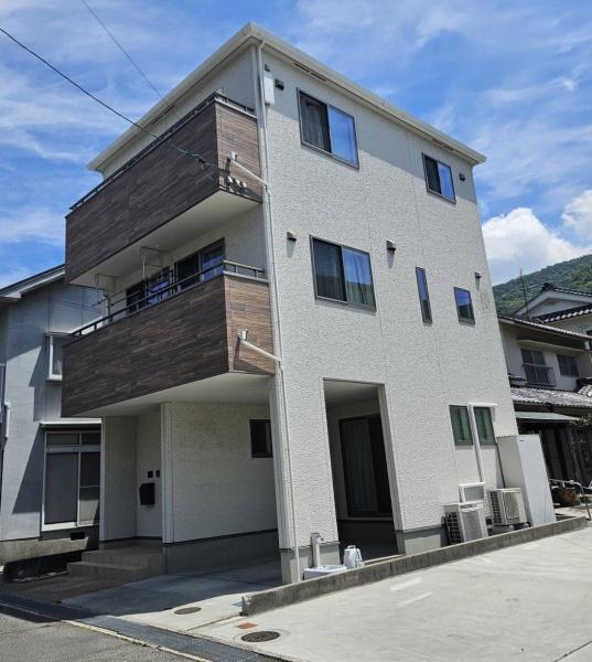 呉市広町田１丁目の中古一戸建て