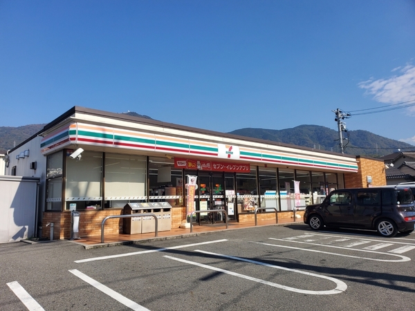 東中央　売店舗(セブンイレブン呉市本通5丁目店)