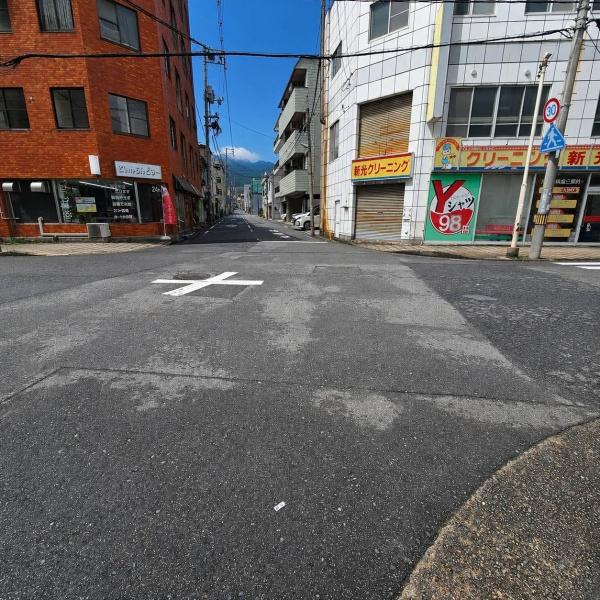 東中央　売店舗