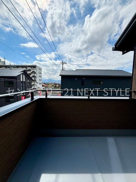 甲府市西高橋町の新築一戸建