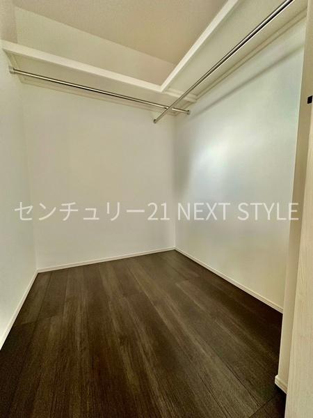 甲府市西高橋町の中古一戸建て