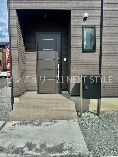 甲府市西高橋町の新築一戸建