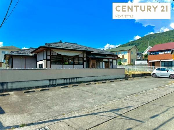 甲府市山宮町　住宅付き店舗