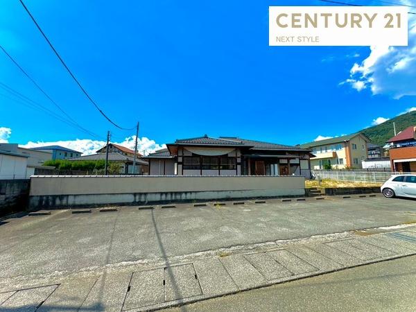 甲府市山宮町　住宅付き店舗