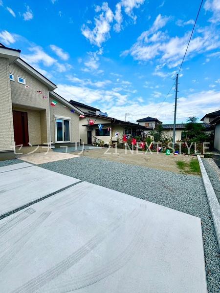 南アルプス市十五所の中古一戸建て