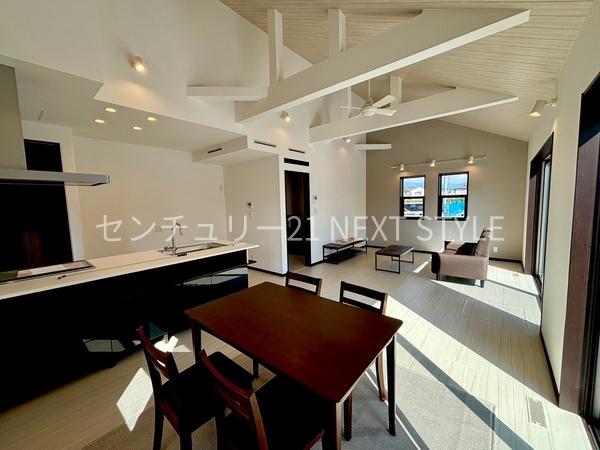 甲府市向町の中古一戸建て