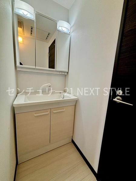 甲府市向町の中古一戸建て