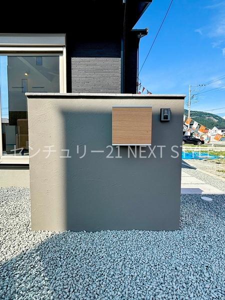甲府市向町の中古一戸建