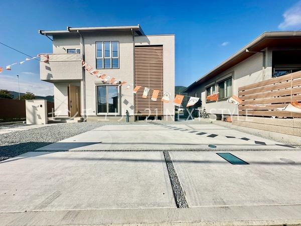 甲府市向町の中古一戸建て