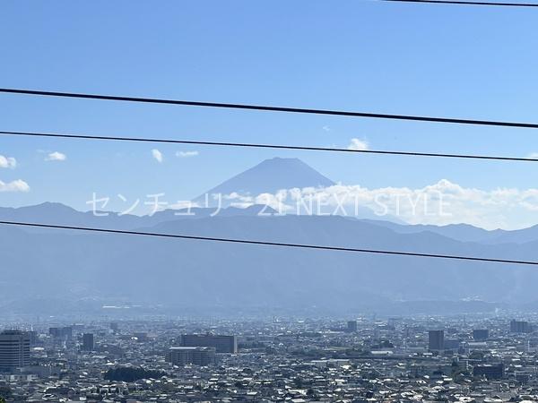 甲府市山宮町の中古一戸建て