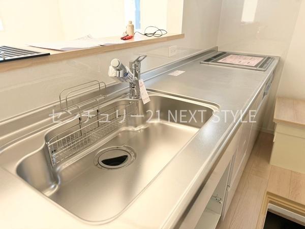 甲府市高畑１丁目の新築一戸建