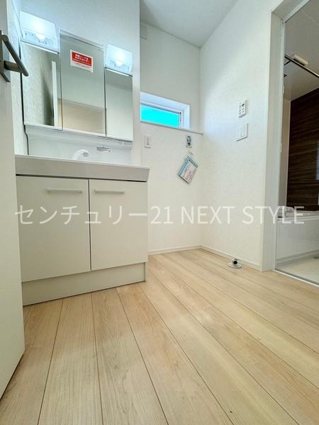 甲府市高畑１丁目の新築一戸建
