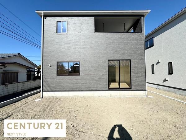 甲府市高畑１丁目の新築一戸建