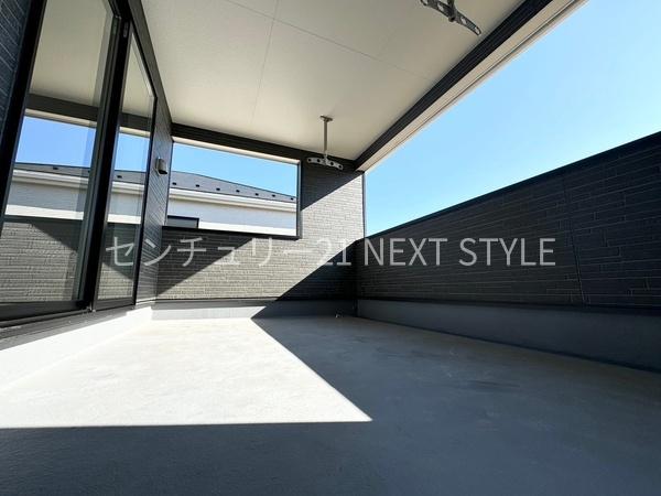 甲府市高畑１丁目の新築一戸建