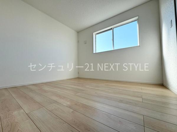甲府市高畑１丁目の新築一戸建
