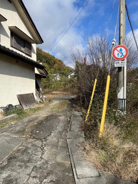 甲斐市亀沢山林付き宅地計4筆(宅地+山林+農地2筆)