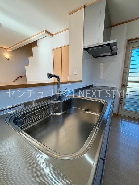 甲府市白井町の中古一戸建て