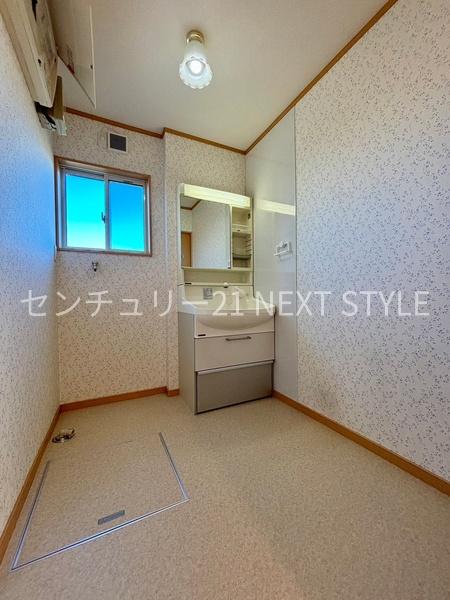 甲府市白井町の中古一戸建て