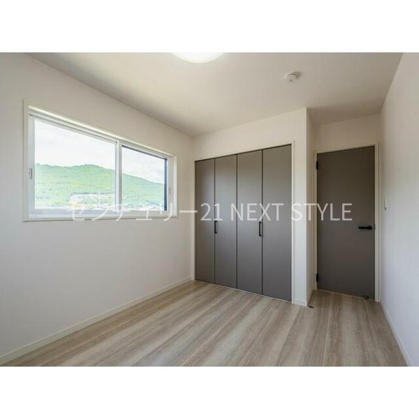 甲府市千塚５丁目の中古一戸建て