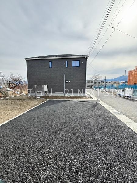 南アルプス市在家塚の新築一戸建