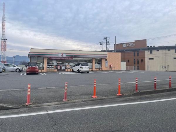 甲斐市下今井の土地(セブン-イレブン甲斐双葉赤坂台店)