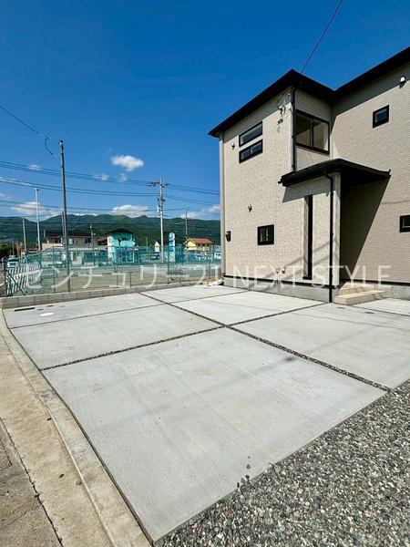 甲府市中小河原町の新築一戸建